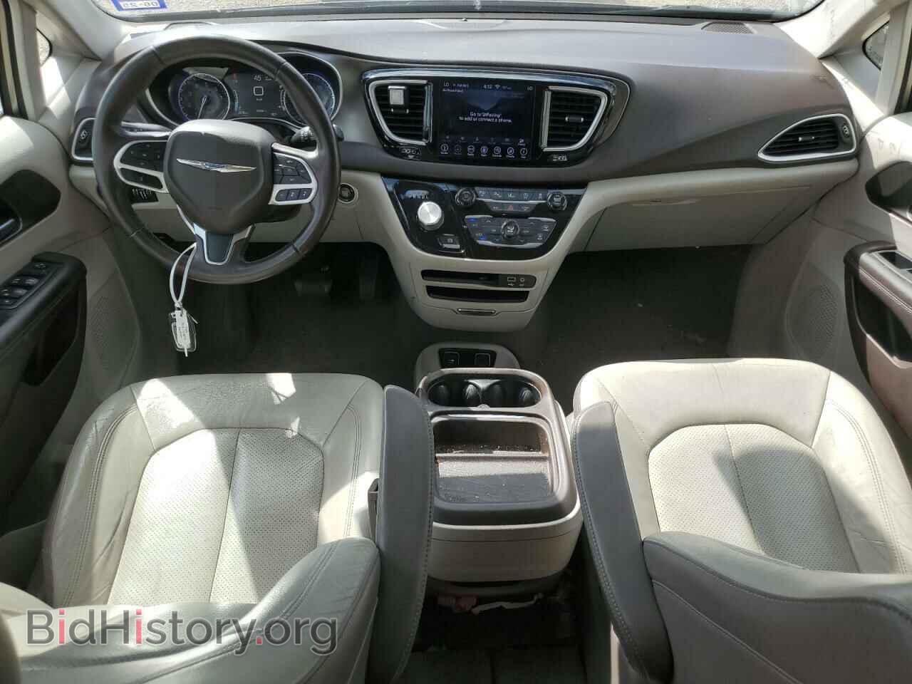 2018 CHRYSLER PACIFICA - VIN: 2C4RC1BG4JR263081 - Фото 8