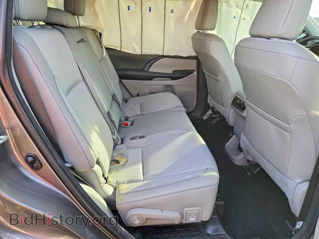 2018 TOYOTA HIGHLANDER - VIN: 5TDZZRFH7JS256813 - Фото 11