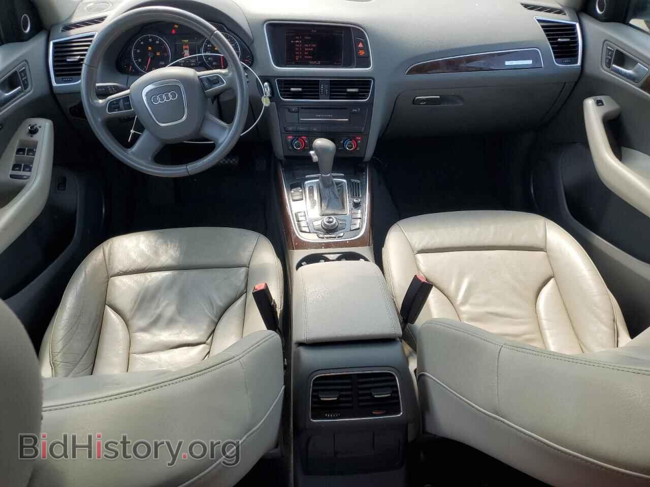 2010 AUDI Q5 - VIN: WA1LKAFP6AA110591 - Фото 8