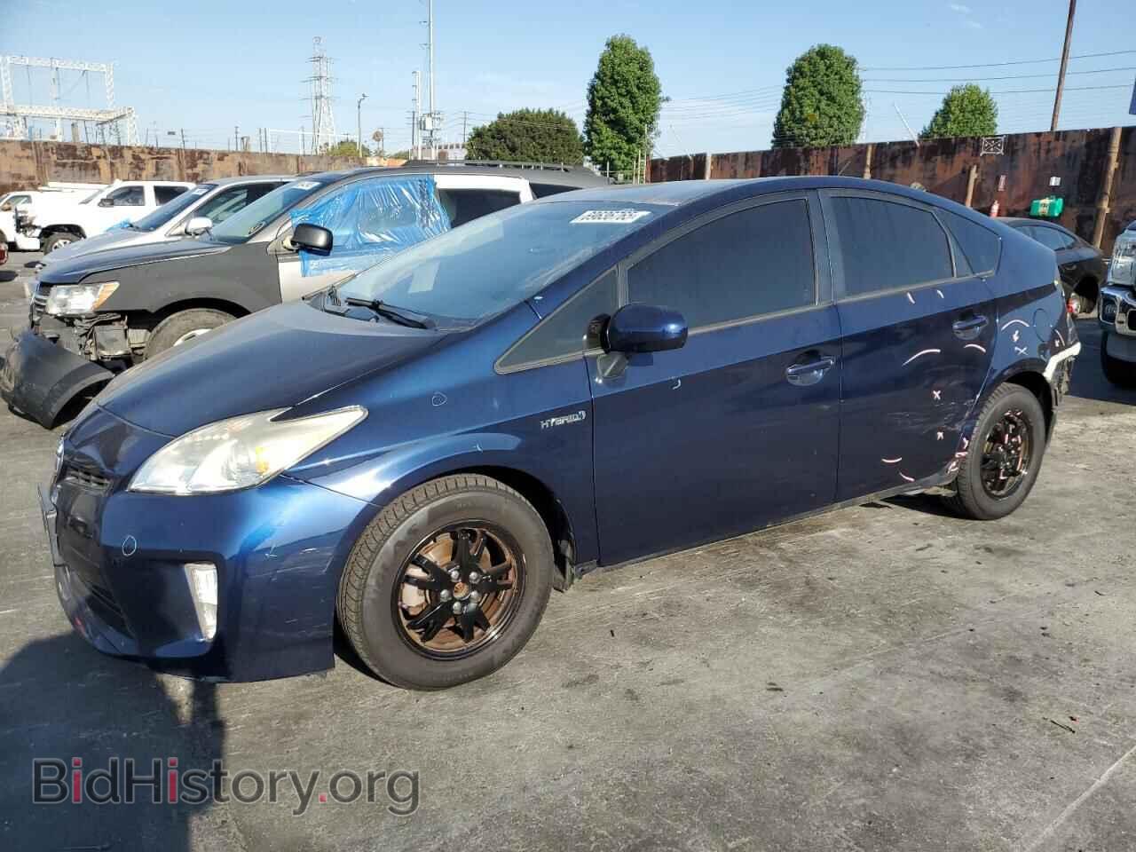 Фотография JTDKN3DU1F0465131 - TOYOTA PRIUS 2015