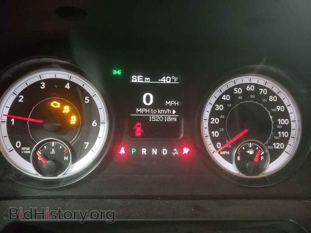 2015 RAM 1500 - VIN: 3C6RR7KT4FG676167 - Фото 9
