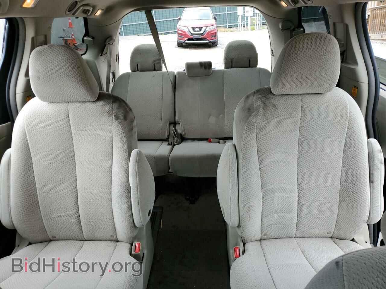 2011 TOYOTA All Models - VIN: 5TDJK3DC7BS029029 - Фото 10
