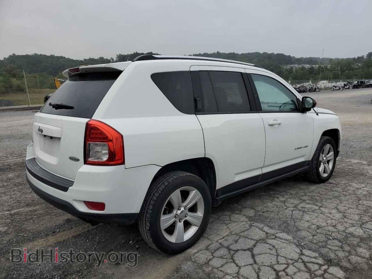 2012 JEEP COMPASS - VIN: 1C4NJDEB0CD624740 - Photo 3