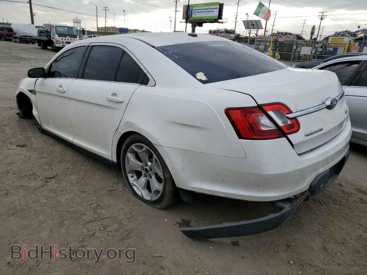 2012 FORD TAURUS - VIN: 1FAHP2EWXCG135365 - Фото 2