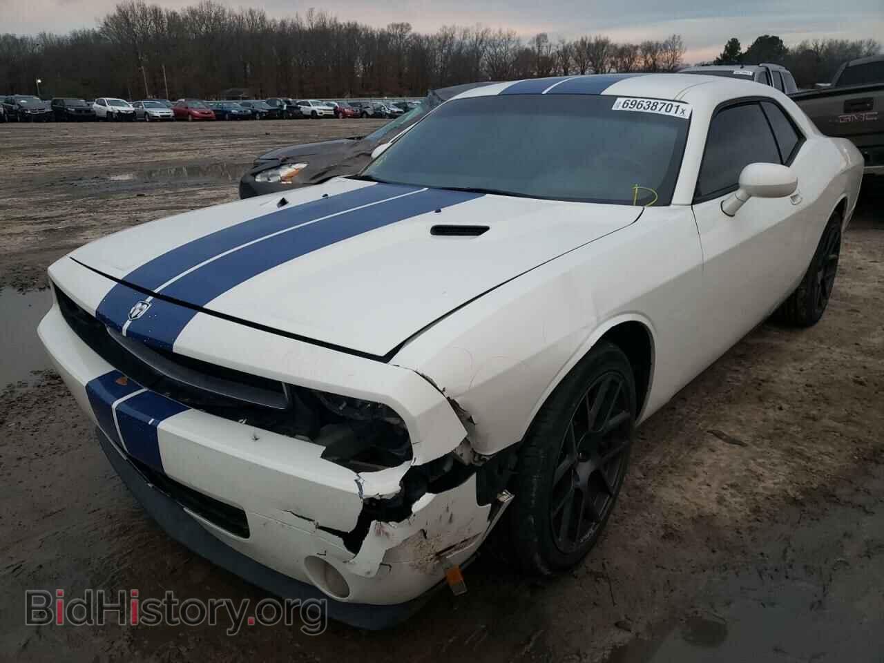 2010 DODGE CHALLENGER - VIN: 2B3CJ4DV0AH111914 - Фото 2