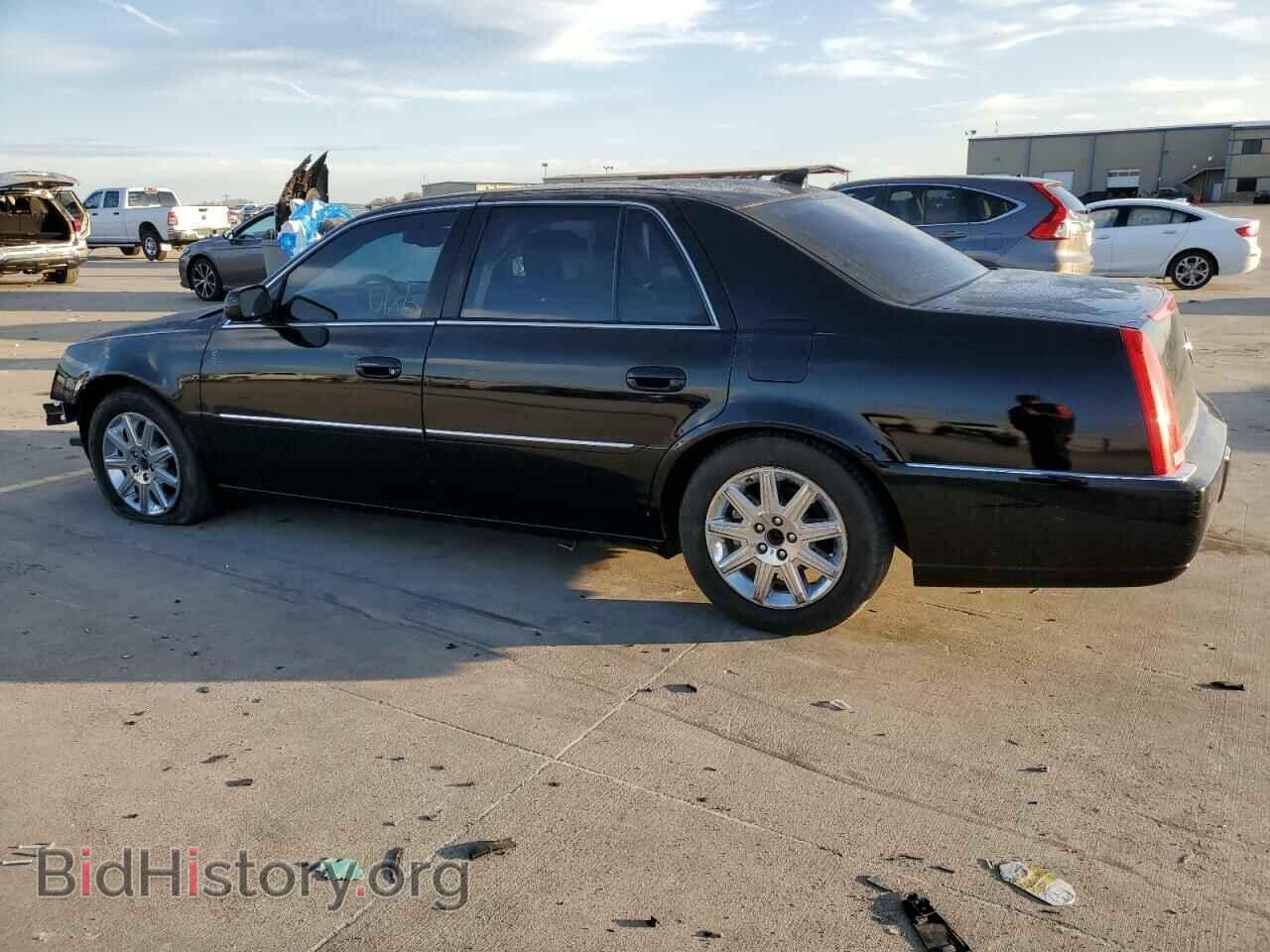 2011 CADILLAC DTS - VIN: 1G6KH5E66BU109959 - Фото 2