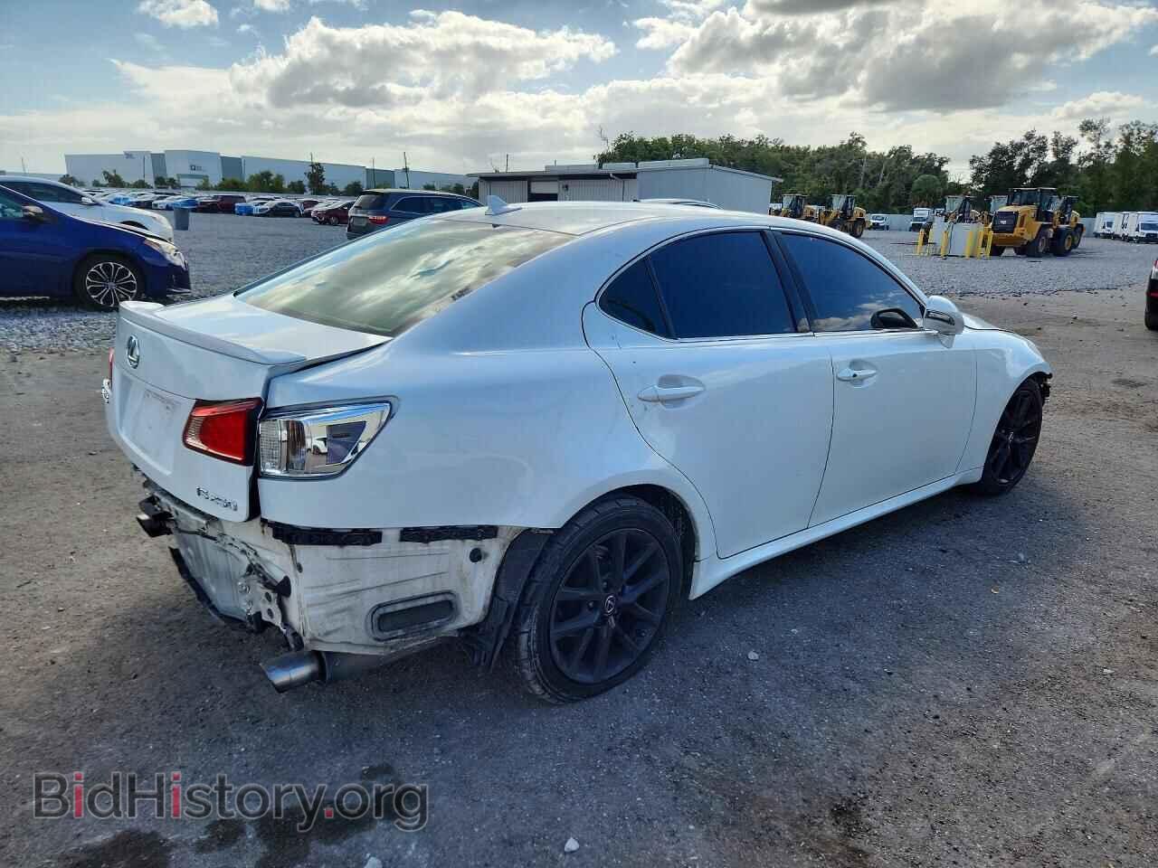 2013 LEXUS IS - VIN: JTHBF5C29D5187764 - Photo 3