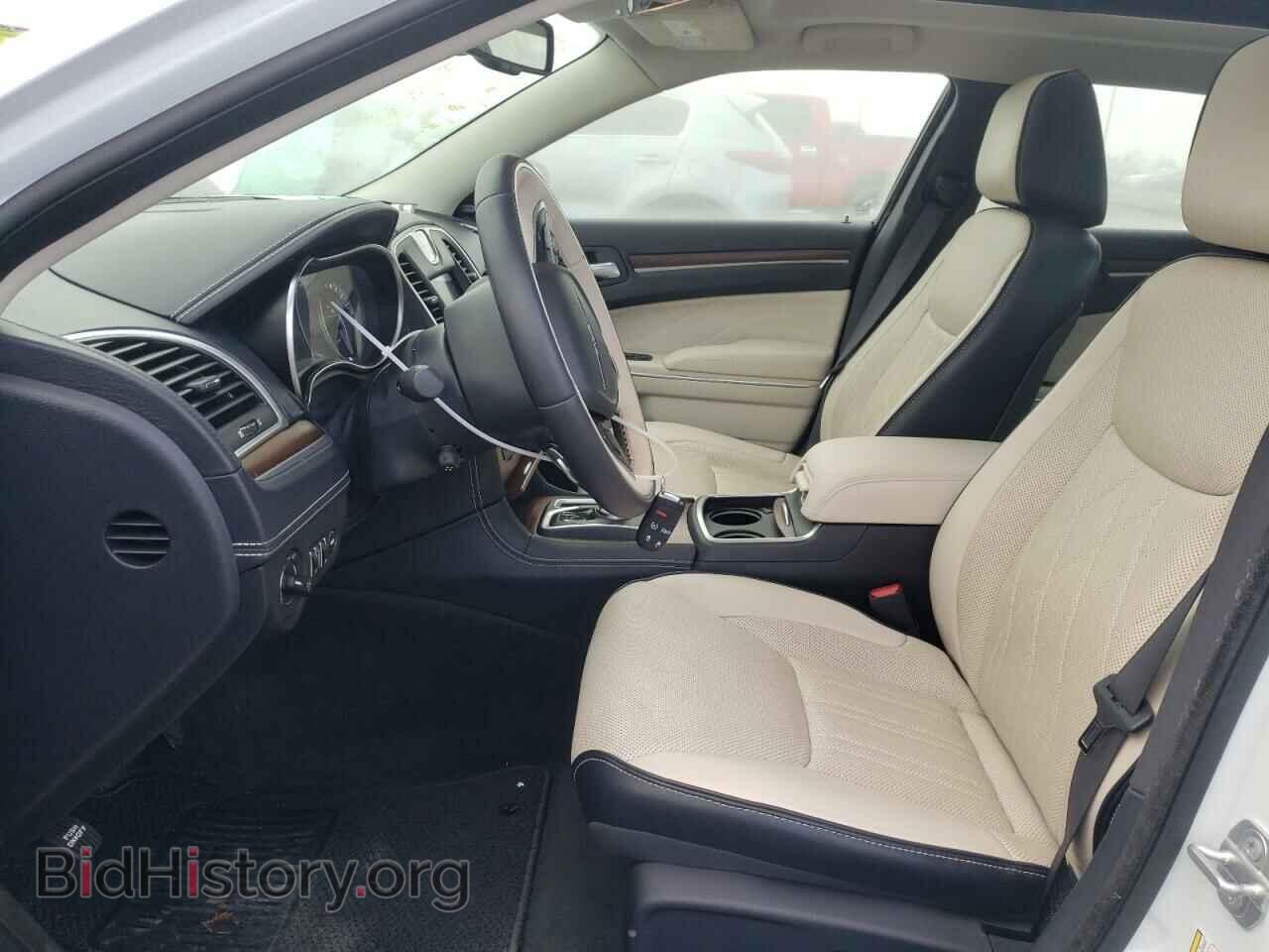 2018 CHRYSLER 300 - VIN: 2C3CCAPT7JH181559 - Фото 7