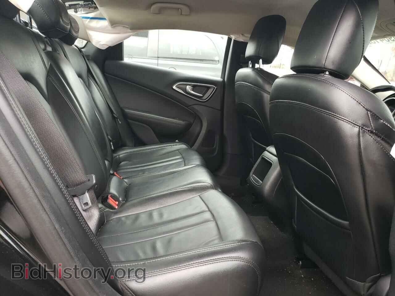 2016 CHRYSLER 200 - VIN: 1C3CCCAB7GN182478 - Фото 10