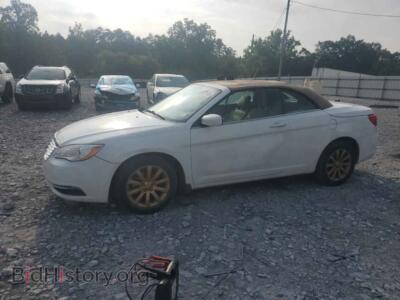 2012 Chrysler 200 Touring, white — VIN 1C3BCBEB0CN218988, Copart