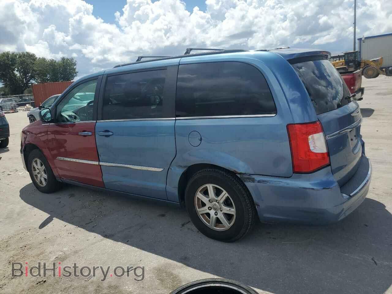 2011 CHRYSLER MINIVAN - VIN: 2A4RR5DG2BR716032 - Photo 2