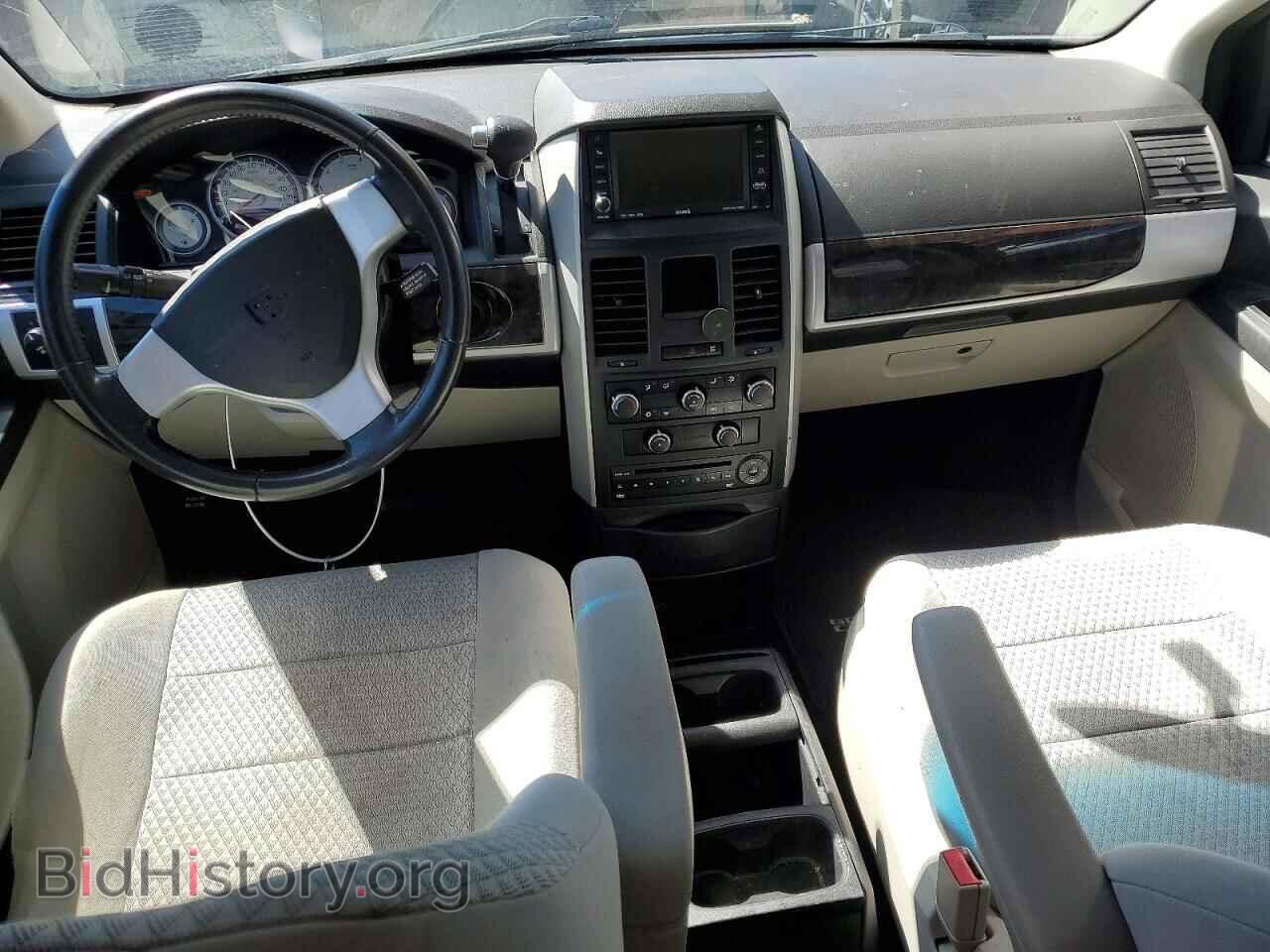 2010 DODGE CARAVAN - VIN: 2D4RN5D1XAR416396 - Photo 8