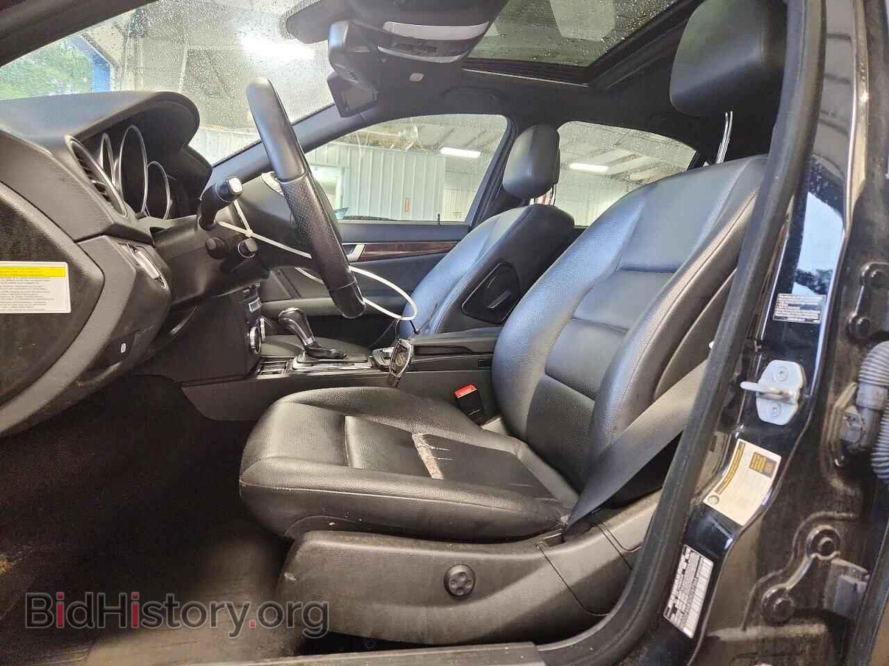 2013 MERCEDES-BENZ C-CLASS - VIN: WDDGF8AB3DR297364 - Фото 7