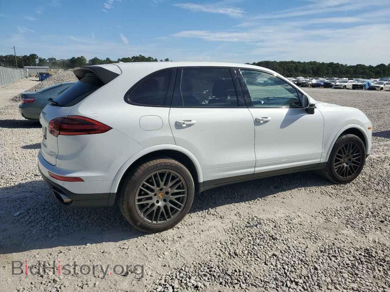 2017 PORSCHE CAYENNE - VIN: WP1AA2A24HKA91219 - Фото 3