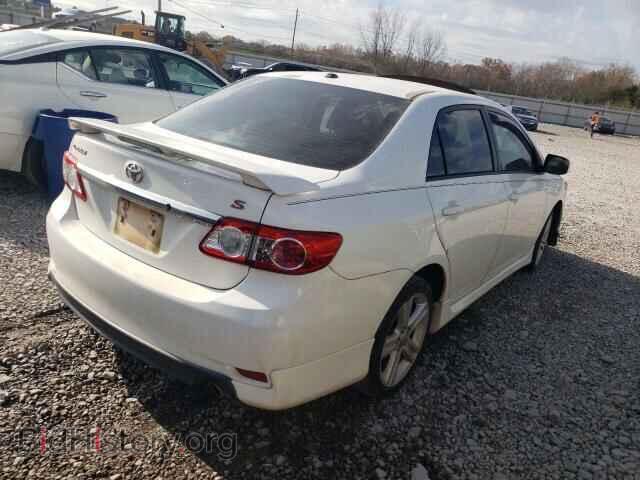 2013 TOYOTA COROLLA - VIN: 5YFBU4EEXDP117718 - Фото 3