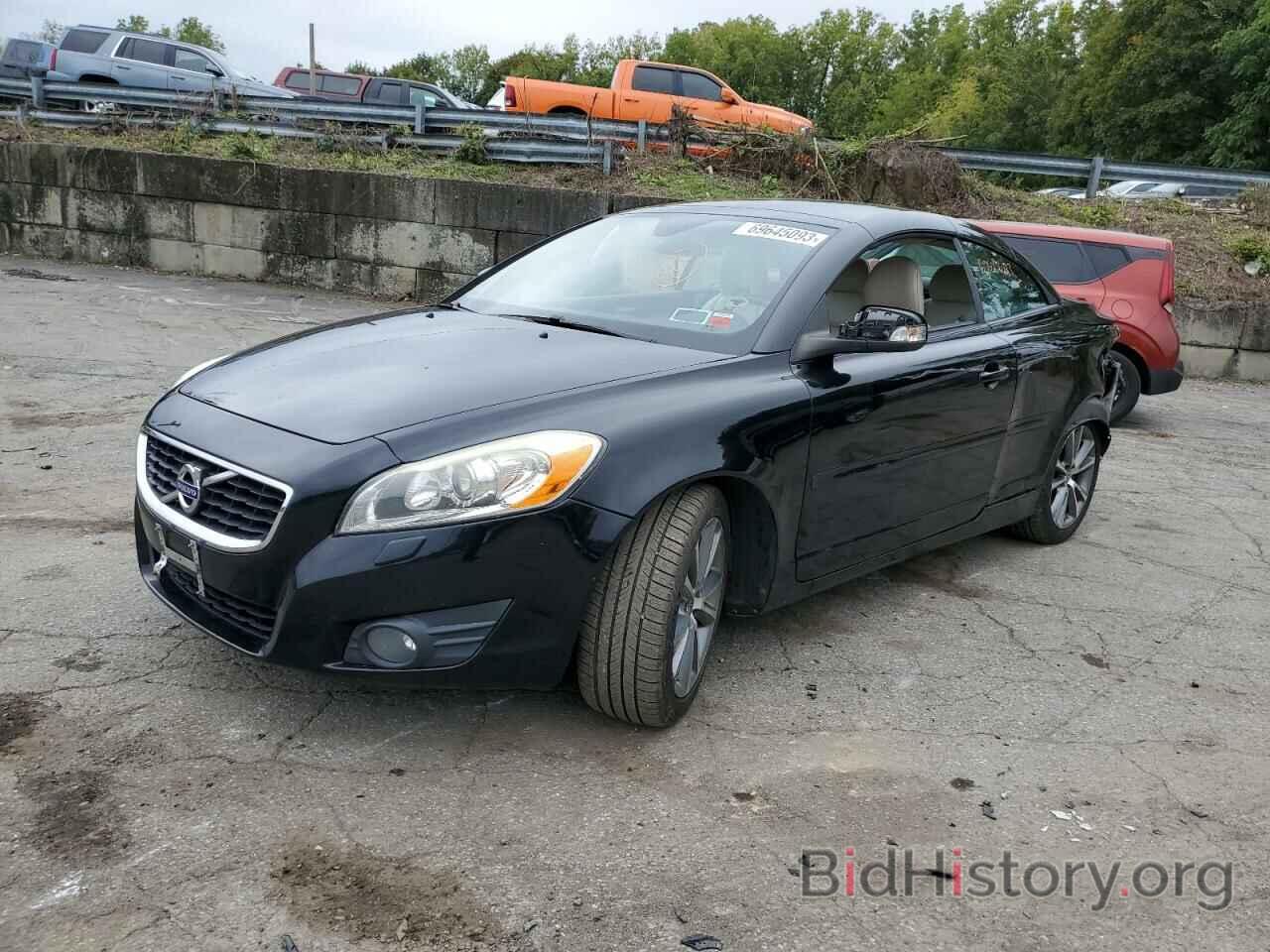 Photo YV1672MC8BJ107343 - VOLVO C70 2011