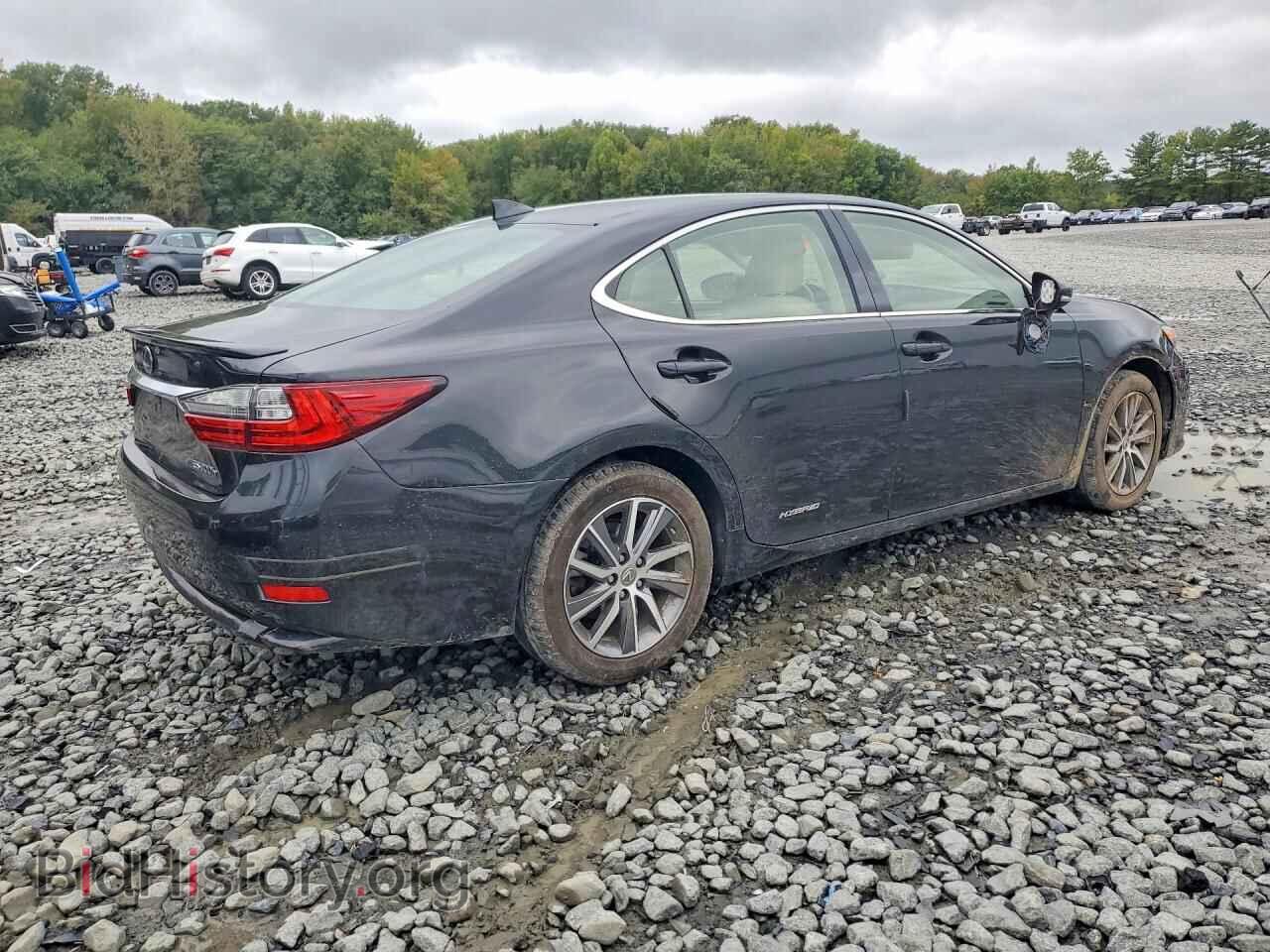 2017 LEXUS ES300 - VIN: JTHBW1GG4H2152099 - Photo 3