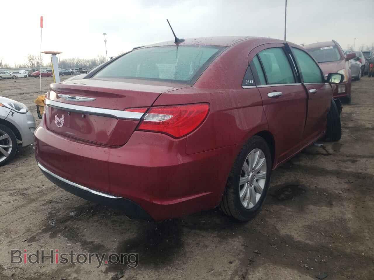 2013 CHRYSLER 200 - VIN: 1C3CCBCG5DN583400 - Фото 4