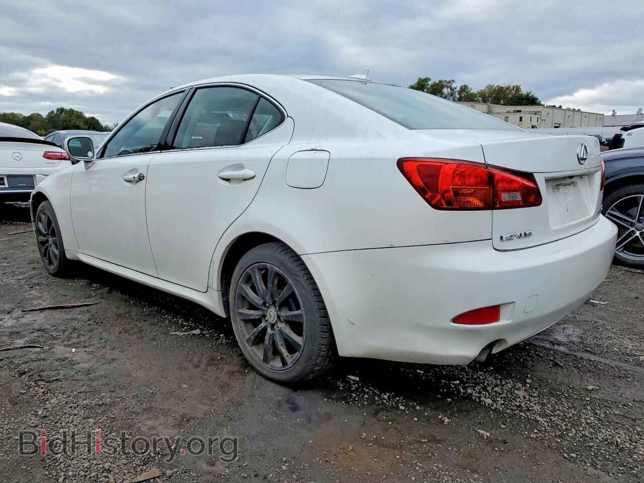 2008 LEXUS IS - VIN: JTHCK262X85016845 - Photo 2