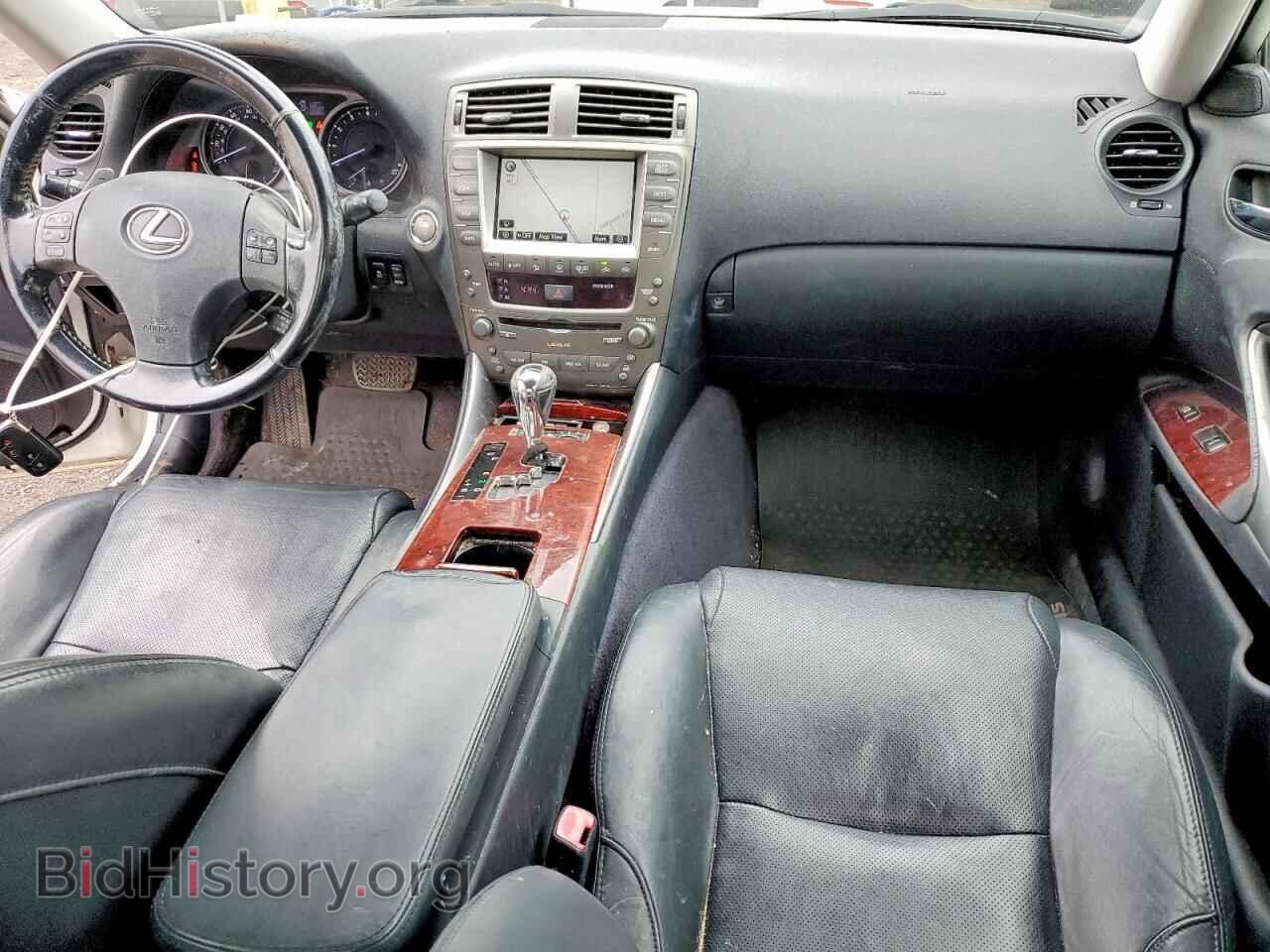 2008 LEXUS IS - VIN: JTHCK262X85016845 - Photo 8