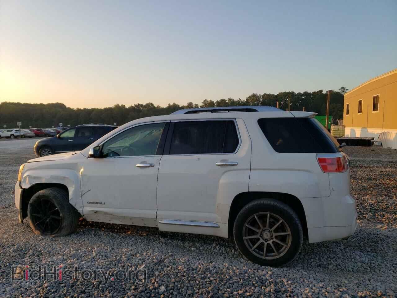 2013 GMC TERRAIN - VIN: 2GKFLZEKXD6362600 - Photo 2