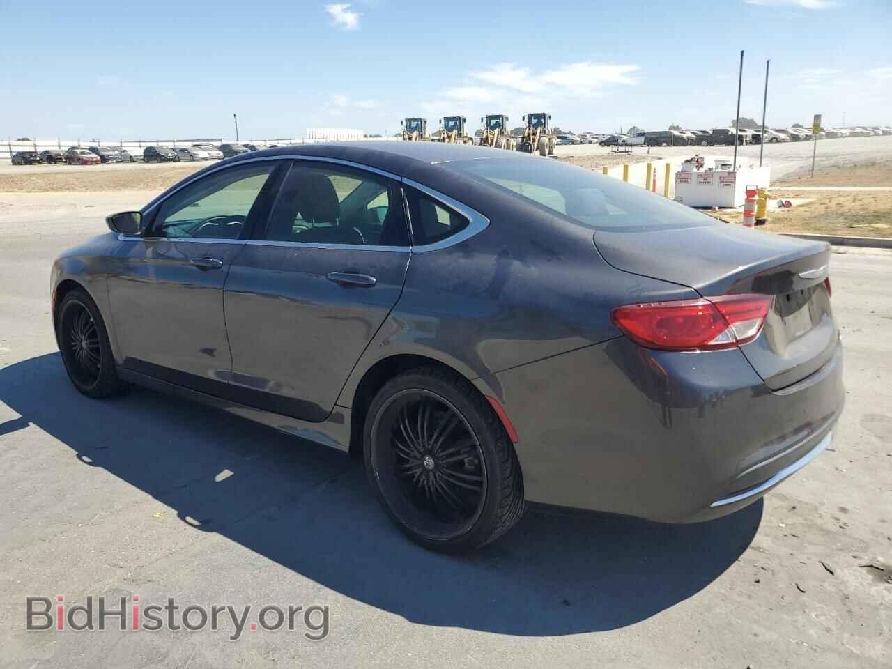 2015 CHRYSLER 200 - VIN: 1C3CCCAB2FN656223 - Фото 2