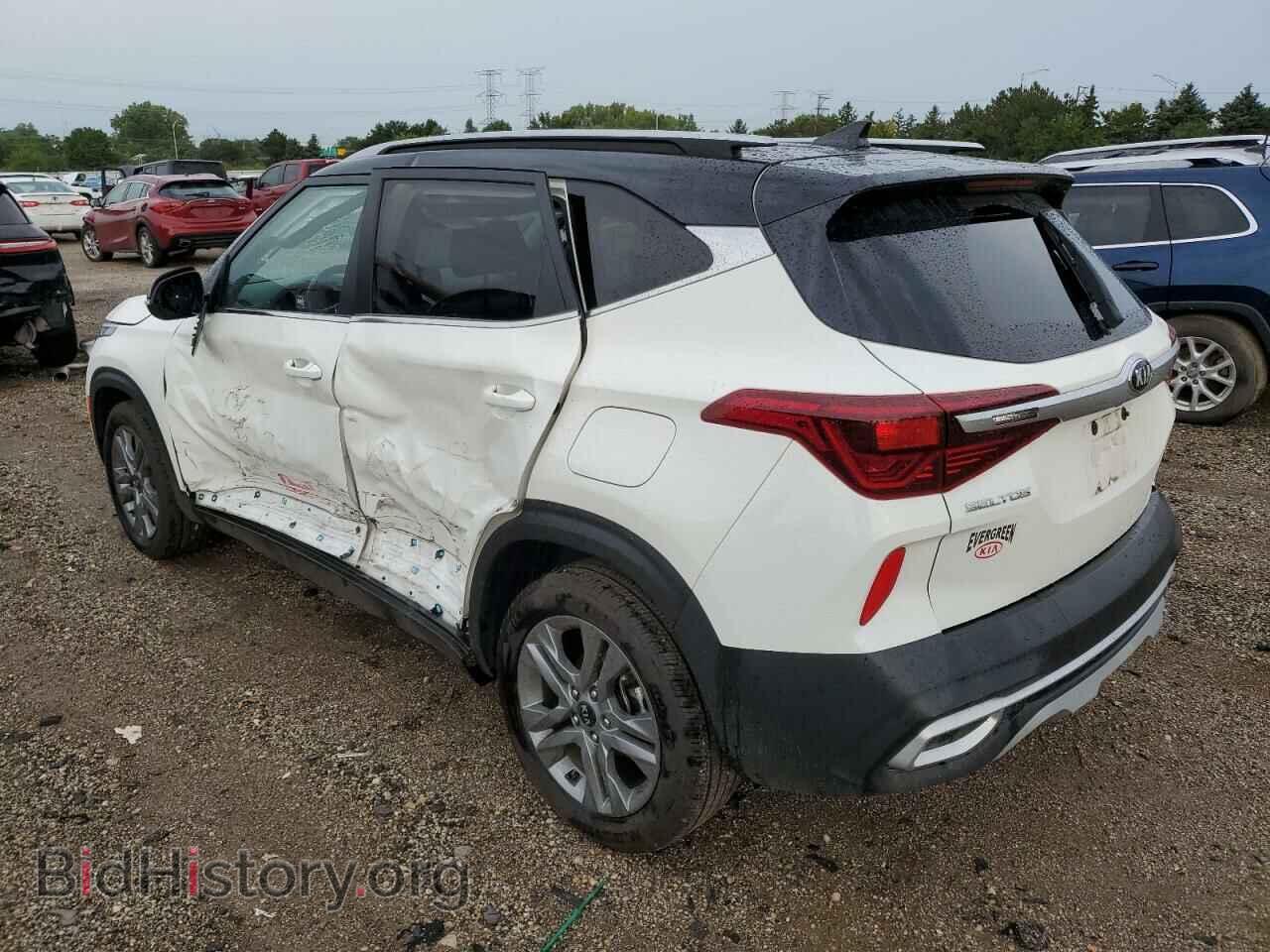 2021 KIA SELTOS - VIN: KNDEU2AA2M7076183 - Фото 2
