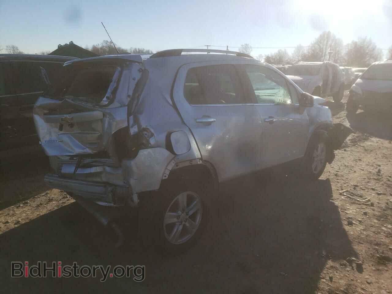 2019 CHEVROLET TRAX - VIN: KL7CJPSB3KB863056 - Фото 3
