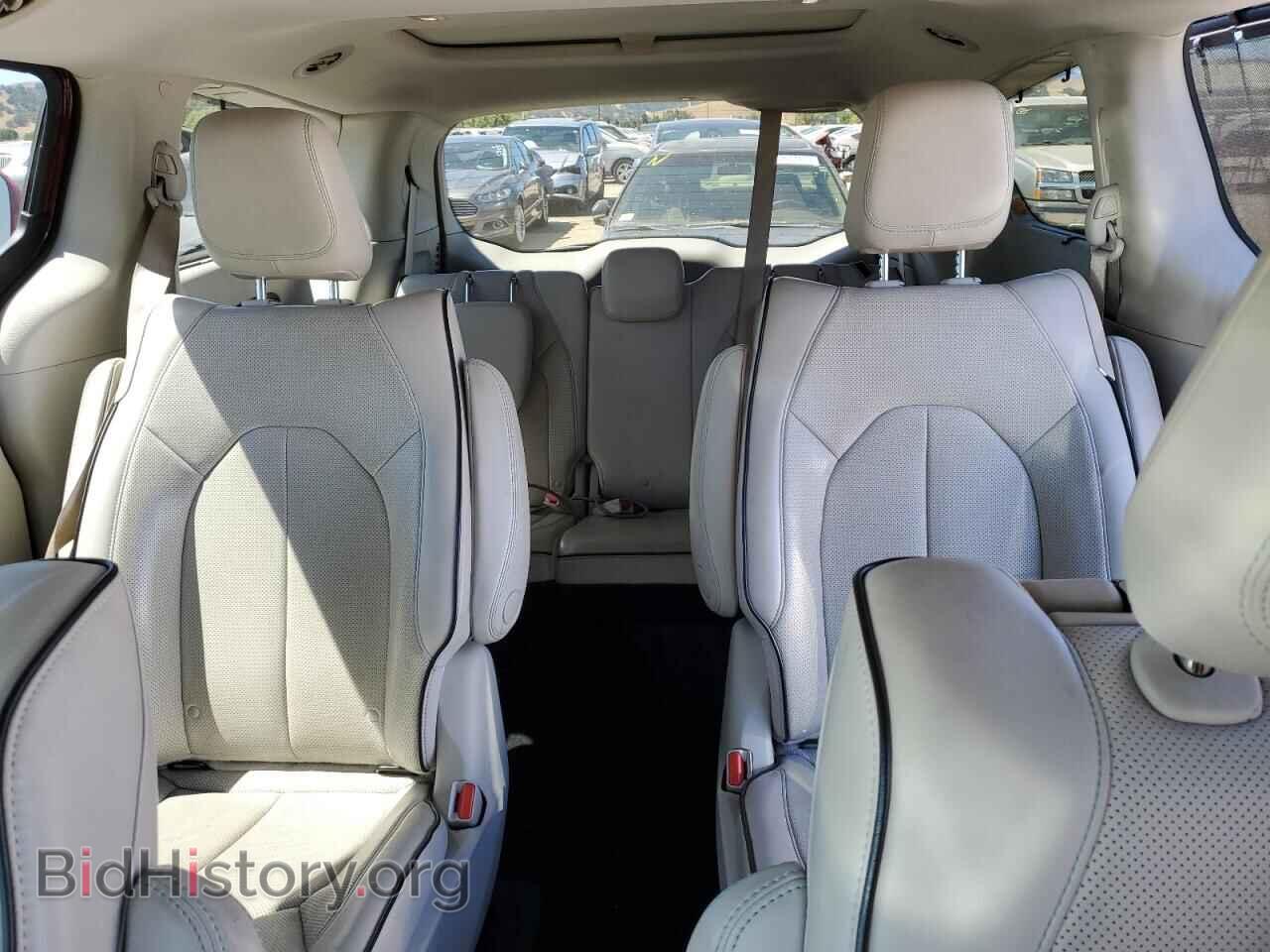 2018 CHRYSLER PACIFICA - VIN: 2C4RC1N78JR230628 - Фото 10
