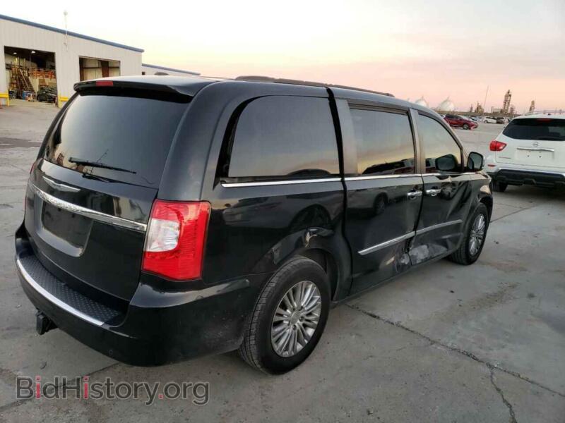2016 Chrysler MINIVAN (VIN 2C4RC1CG1GR221104) — photo 3 of 13