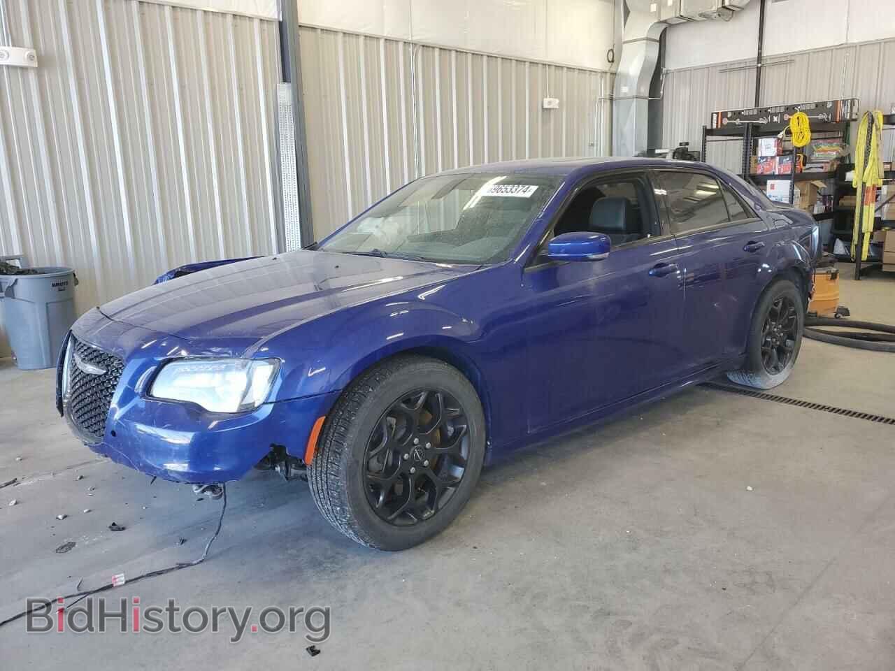 2019 CHRYSLER 300 - VIN: 2C3CCAGG6KH676789 - Фото 2