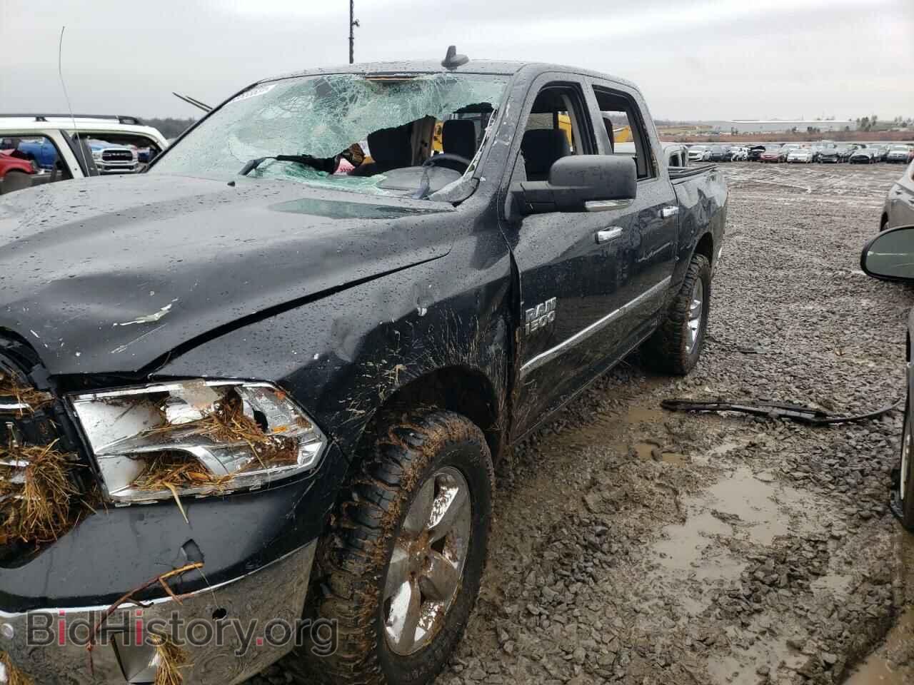 2017 RAM 1500 - VIN: 3C6RR7LT8HG523230 - Фото 2