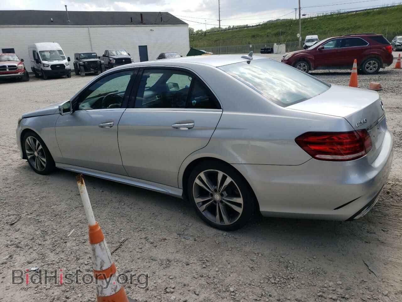 2014 MERCEDES-BENZ E-CLASS - VIN: WDDHF8JB0EA792092 - Фото 2