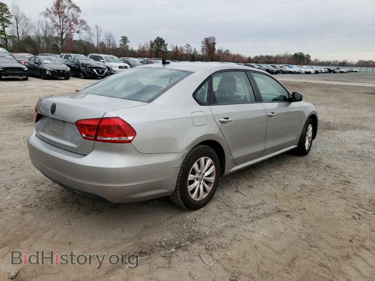 2013 VOLKSWAGEN PASSAT - VIN: 1VWAP7A35DC136028 - Фото 3