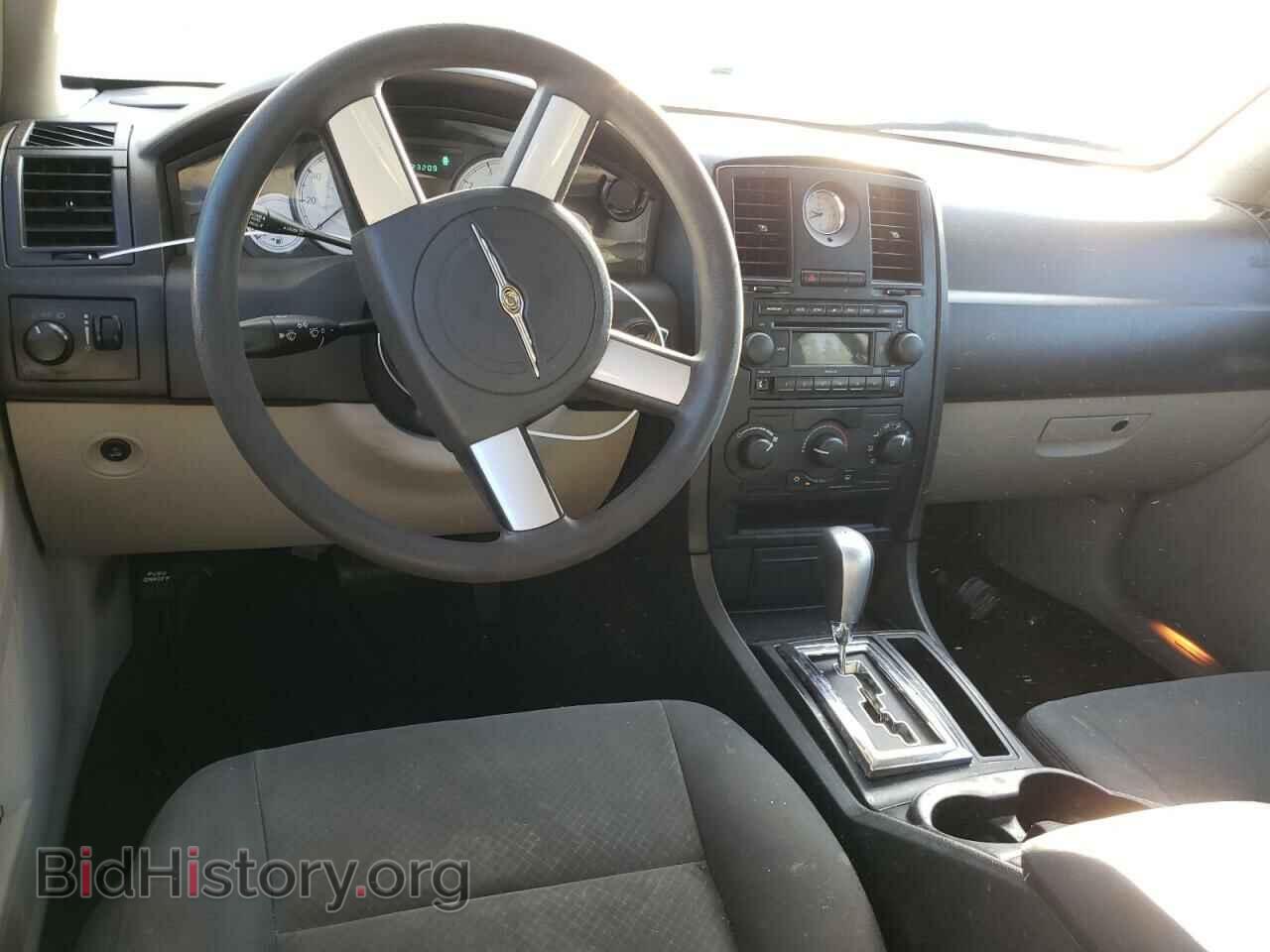 2007 CHRYSLER 300 - VIN: 2C3KA43R87H705324 - Фото 8