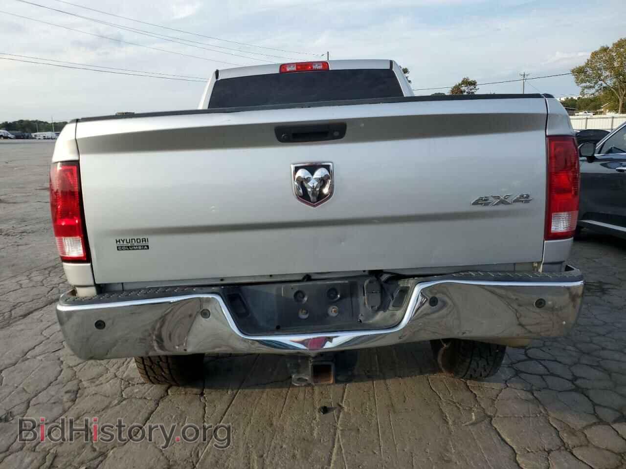 2016 RAM All Models - VIN: 3C6UR5CL6GG261009 - Photo 6