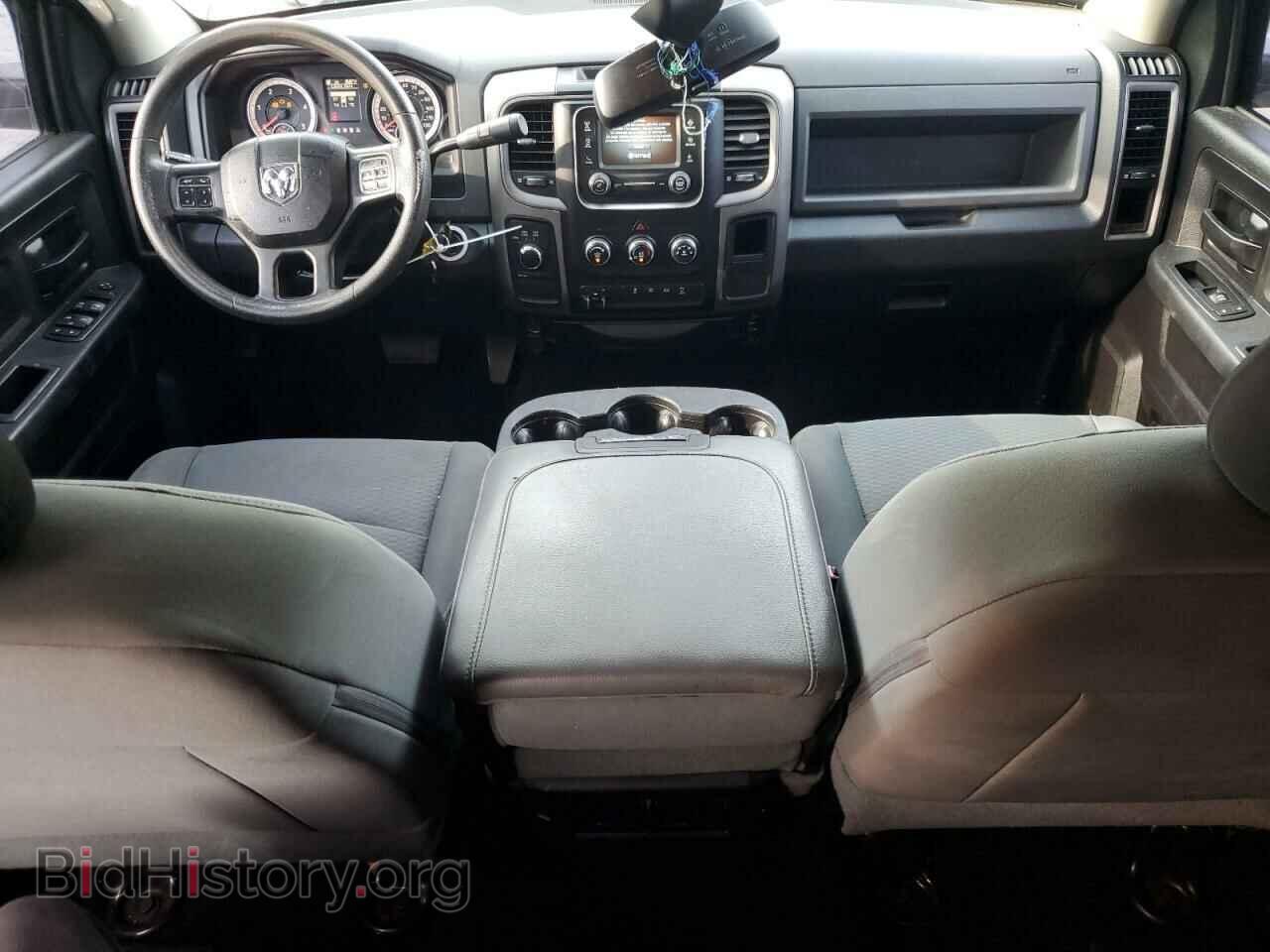 2016 RAM All Models - VIN: 3C6UR5CL6GG261009 - Photo 8