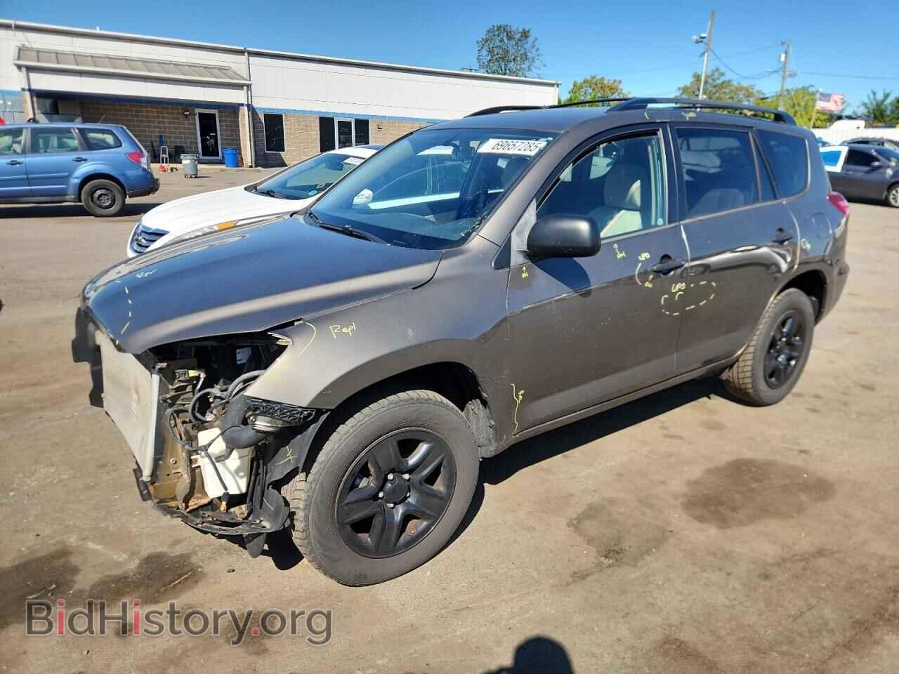Photo 2T3BF4DVXCW239799 - TOYOTA RAV4 2012