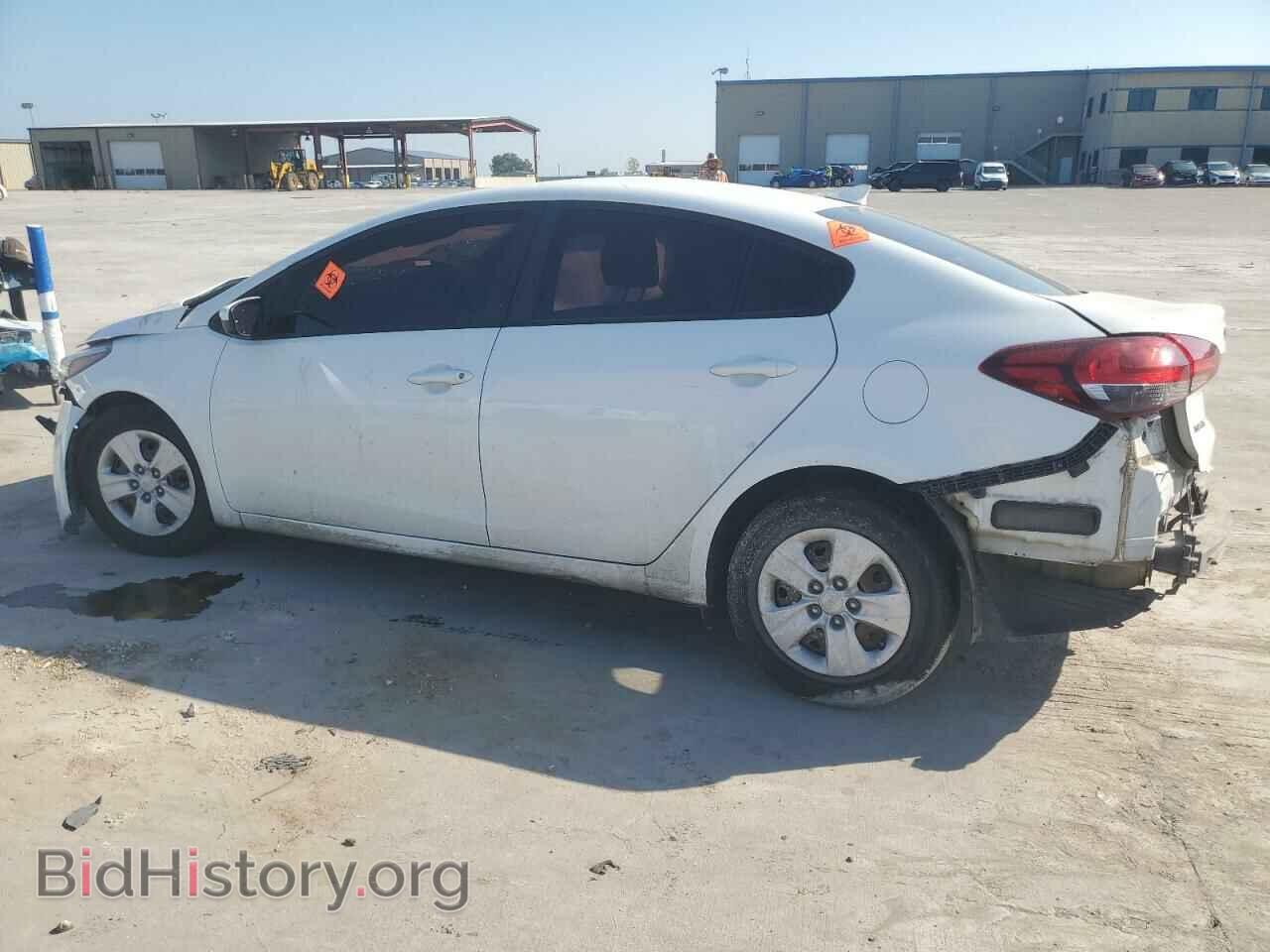 2017 KIA FORTE - VIN: 3KPFK4A76HE081502 - Фото 2