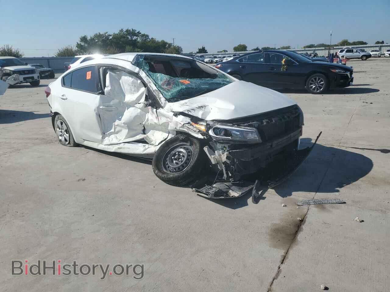 2017 KIA FORTE - VIN: 3KPFK4A76HE081502 - Фото 4