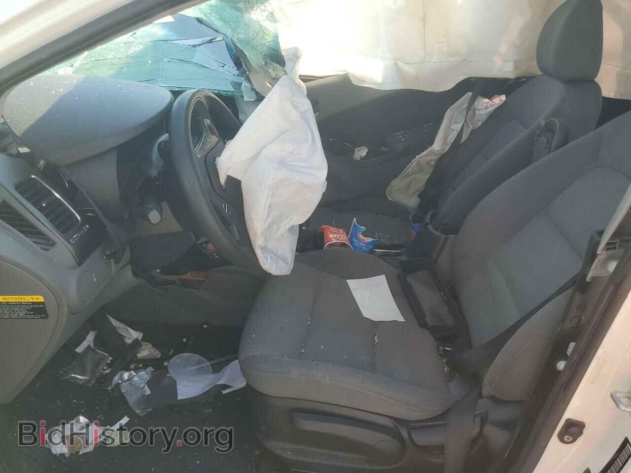 2017 KIA FORTE - VIN: 3KPFK4A76HE081502 - Фото 7