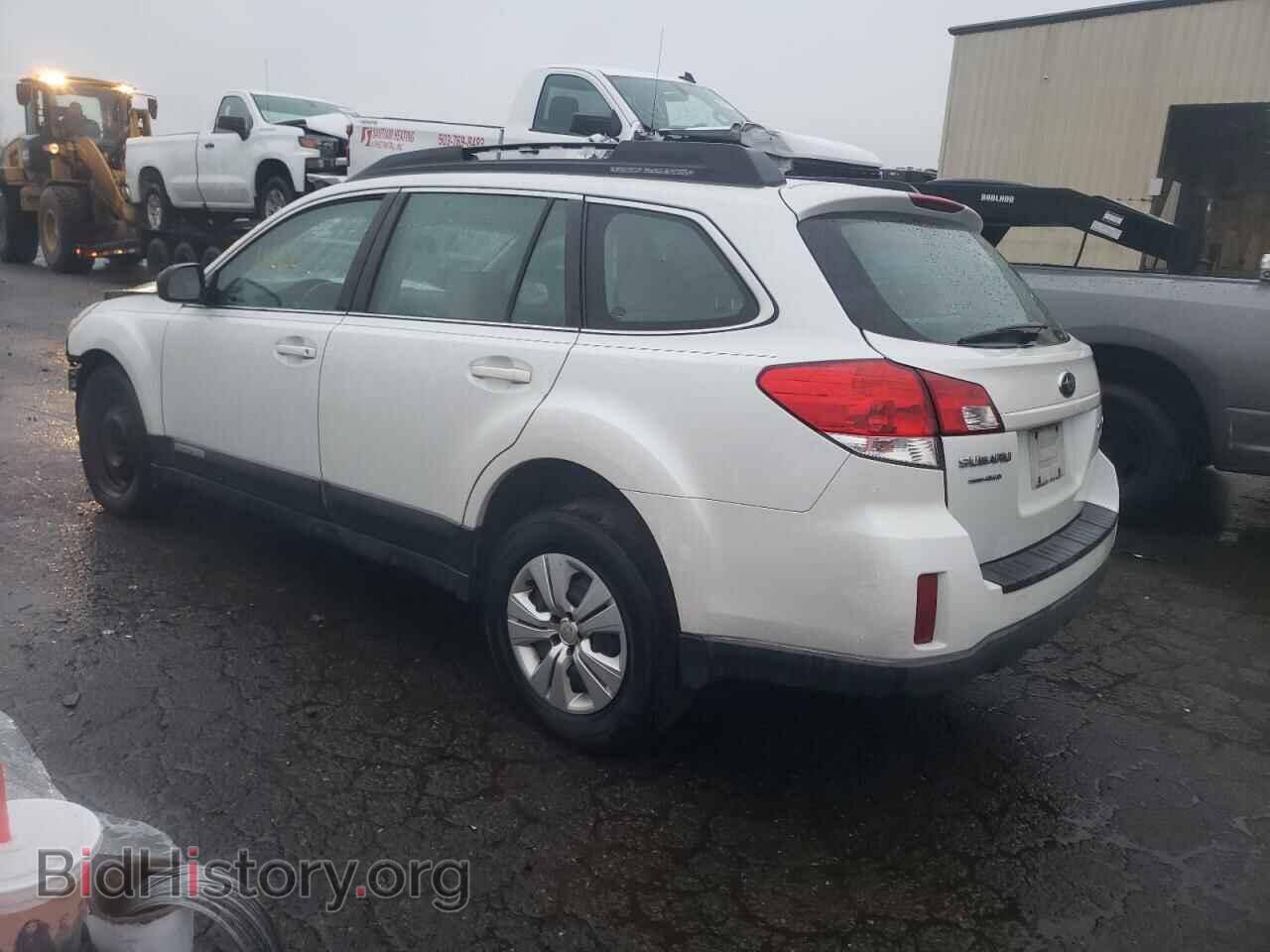 2011 SUBARU OUTBACK - VIN: 4S4BRBAC7B3424050 - Фото 3