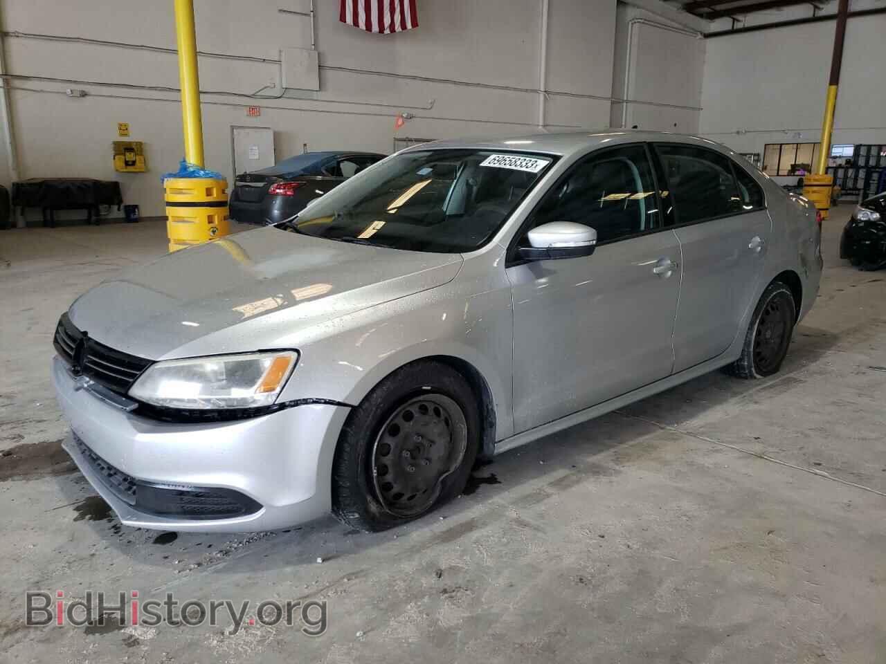 Фотография 3VWD17AJ7EM248830 - VOLKSWAGEN JETTA 2014