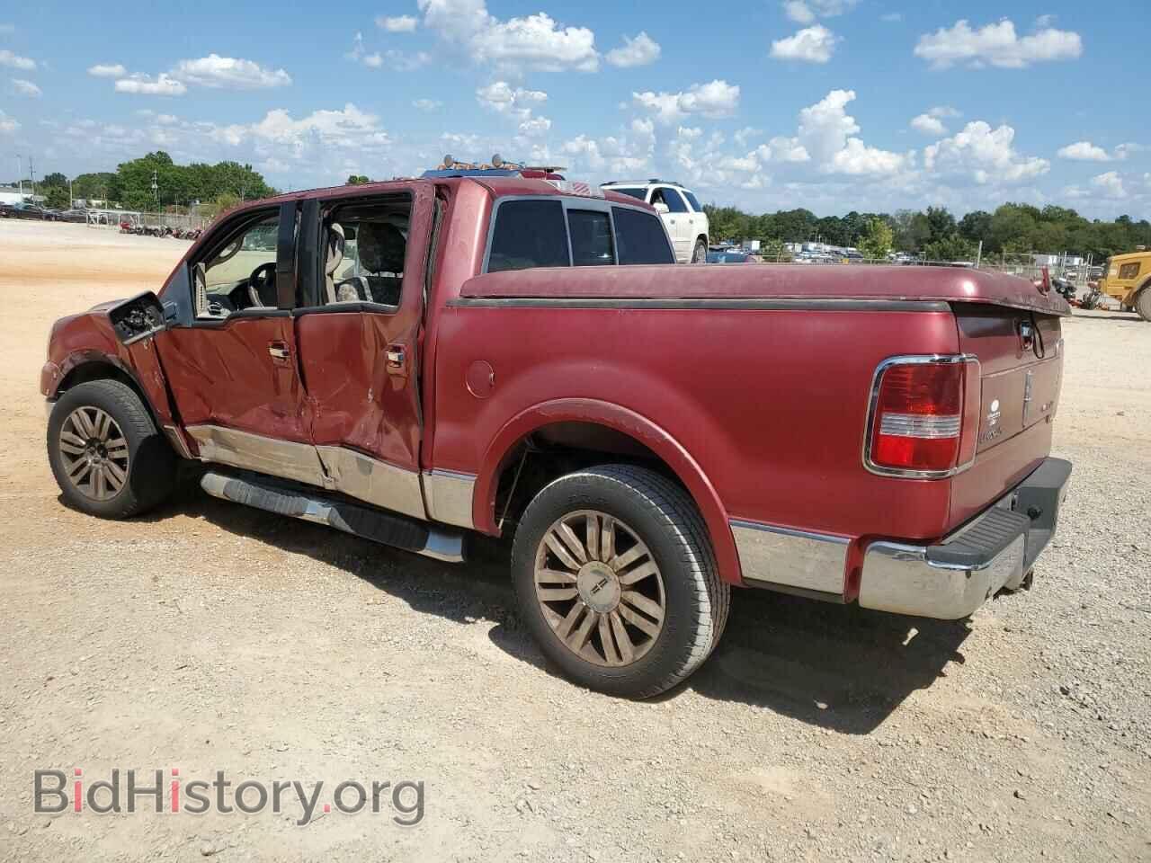 2007 LINCOLN MARK LT - VIN: 5LTPW16567FJ05958 - Фото 2