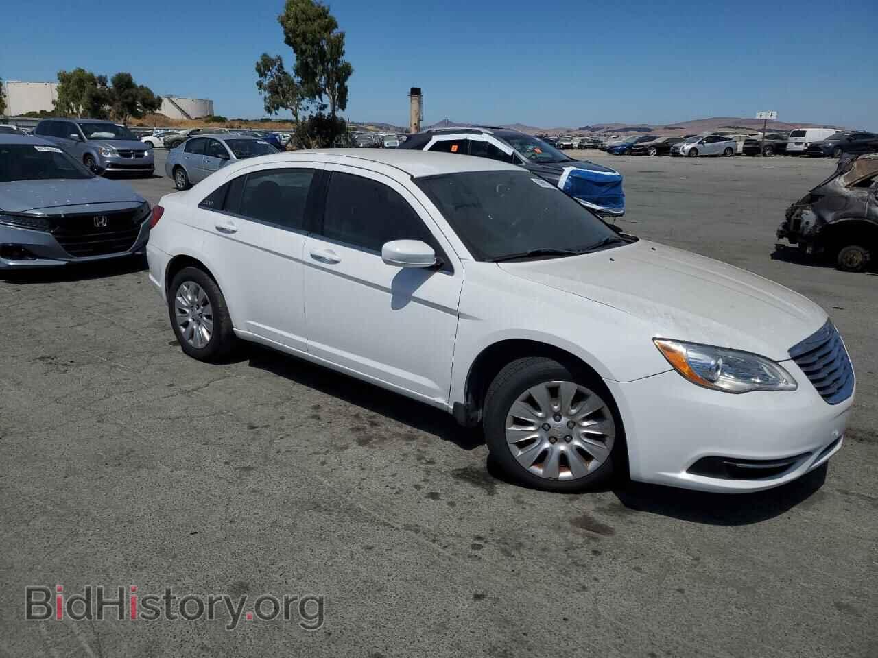 2013 CHRYSLER 200 - VIN: 1C3CCBAB2DN686877 - Фото 4
