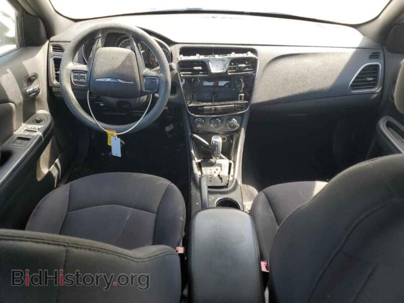 2013 Chrysler 200 (VIN 1C3CCBAB2DN686877) — фото 8 из 12