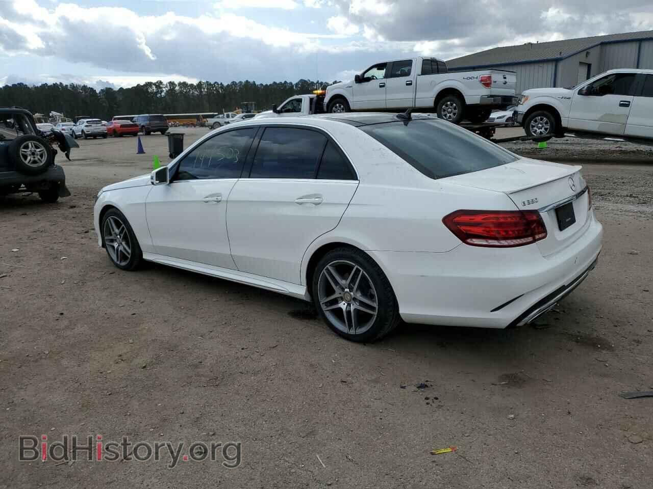 2016 MERCEDES-BENZ E-CLASS - VIN: WDDHF5KB4GB262654 - Фото 2