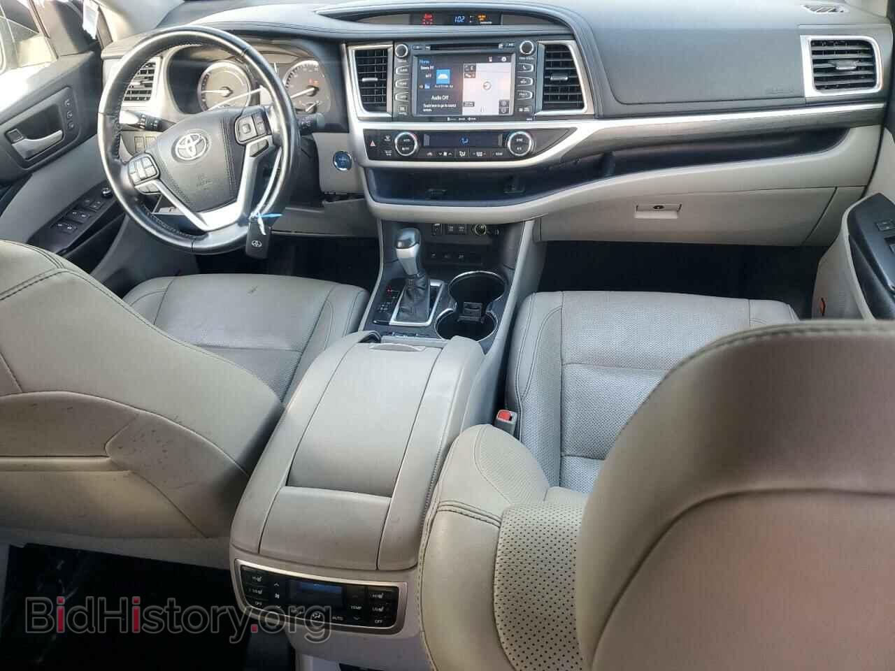2018 TOYOTA HIGHLANDER - VIN: 5TDDGRFH4JS048310 - Фото 8