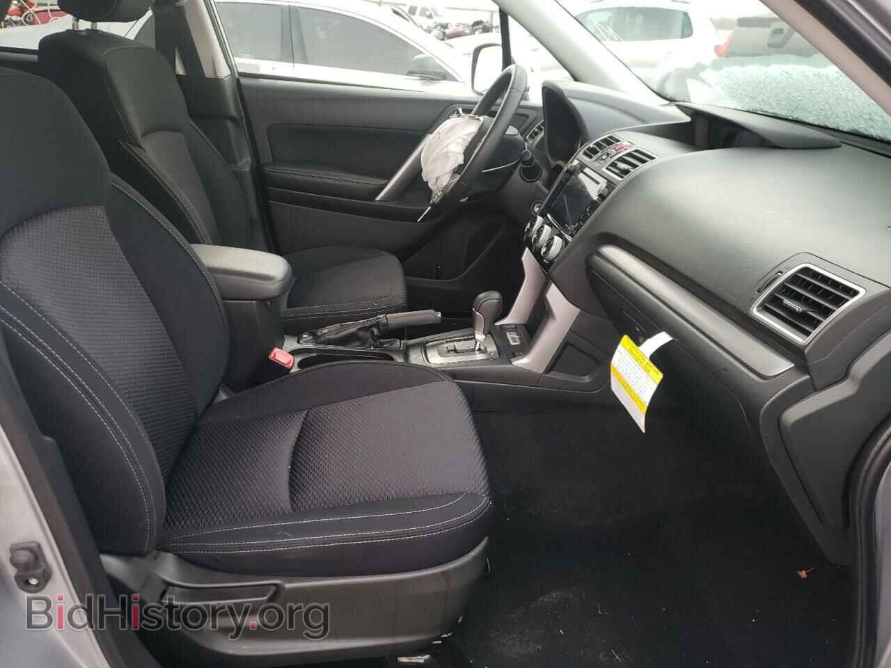 2017 SUBARU FORESTER - VIN: JF2SJAEC1HH460068 - Фото 5
