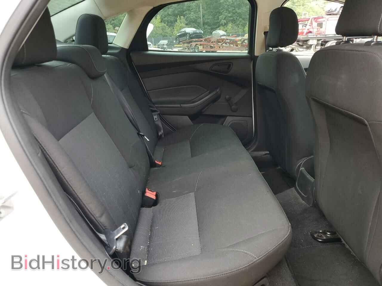 2016 FORD FOCUS - VIN: 1FADP3E23GL392009 - Фото 10